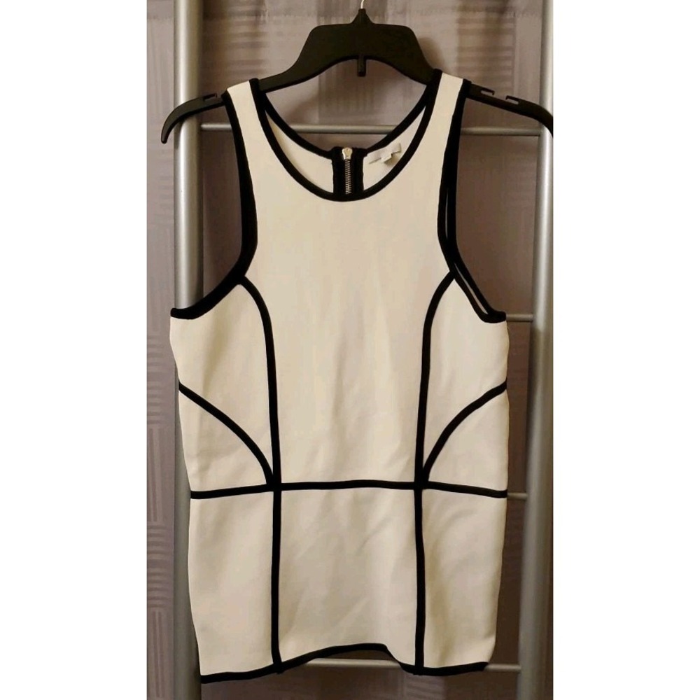 NWT Intermix Womens White & Black Round Neck Tank Top Size Large‎